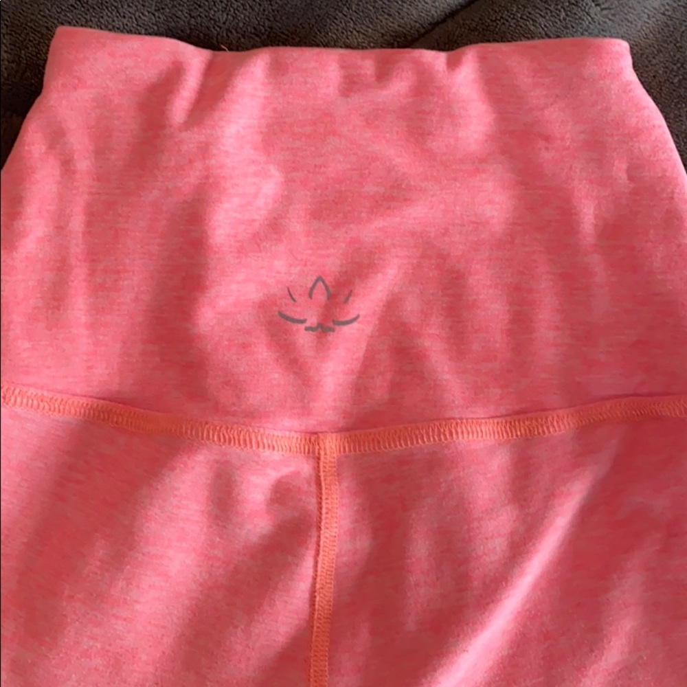 Beyond Yoga cropped leggings